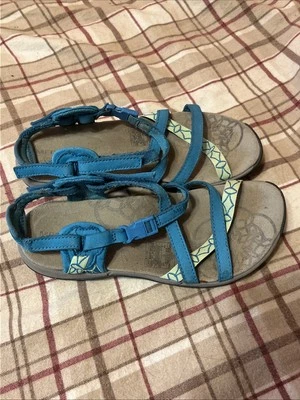 Sandalia informal Merrell Jacardia con tiras J57590 azul Victoria para mujer 5 playeras Foto 1 de 4