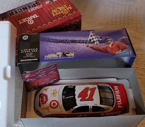 Jimmy Spencer 2002 #41 Target Muppets 1:24 Action NASCAR Diecast NIB - Picture 1 of 13