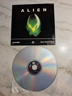 ALIEN Laserdisc ,  Sigourney Weaver 1992 Stereo Extended Play*GREAT Condition!* - Image 1 of 4