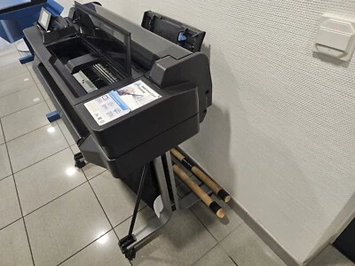 HP Designjet T520 CQ893A 36 Zoll Plotter A0 / bis 914mm LAN WLAN USB (mk) - Bild 1 von 4