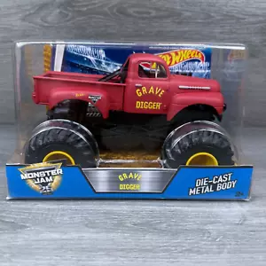 2017 Hot Wheels Monster Jam Truck 1:24 GRAVE DIGGER '52 Red Ford Mattel Diecast - Picture 1 of 15