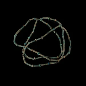 Cadena egipcia con cuentas de loza - Imagen 1 de 7