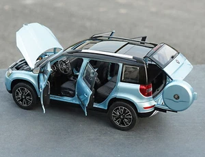 1/18 Scale VW Skoda Yeti SUV Blue Diecast Car Model Collection - Picture 1 of 7