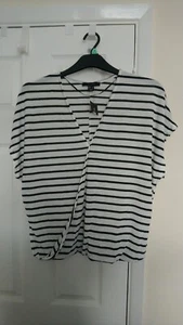 Women's Size 10 Black And White Striped Wrap Top, Bnwt - Picture 1 of 8