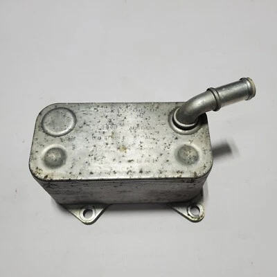 05-10 AUDI B7 A3 A4 VW JETTA PASSAT 2.0T QUATTRO CONJUNTO ENFRIADOR DE ACEITE DE MOTOR OEM Foto 1 de 4