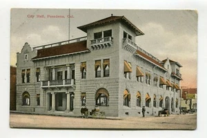 Postal de colección Pasadena Ca Ayuntamiento principios de 1900 carro de caballos calle tierra - Imagen 1 de 2
