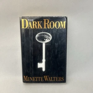The Dark Room by Minette Walters Hardcover 1st ed - Picture 1 of 17