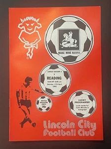 1981/82 LINCOLN CITY V READING 17-04-1982 DIVISION 3 - Picture 1 of 1