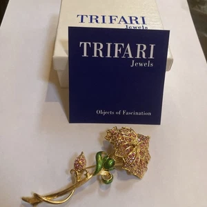 LTD. ED. SPILLA FIORE ORCHIDEA STELO LUNGO STRASS ROSA TONO ORO TRIFARI TM 1997 - Foto 1 di 10