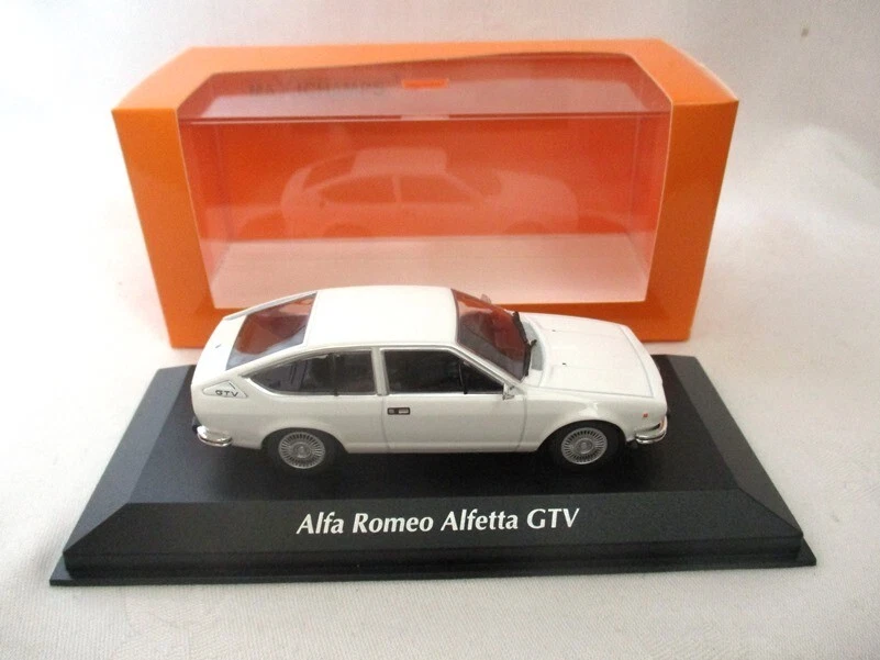 Alfa Romeo GTV 6  1983  White  Maxichamps  940120121   RARE - Image 1 of 1
