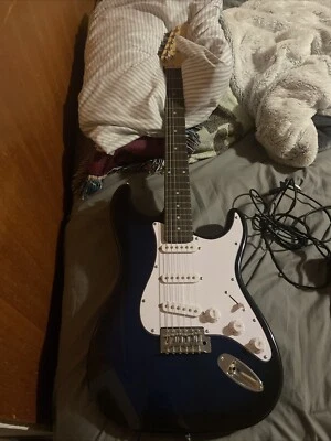 Zeny Electric Guitar And Amplifier  - Image 1 of 2