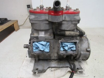 99 POLARIS RMK GEN 2 700 ENGINE MOTOR CASES CRANK SHAFT CYLINDER HEAD OEM #1742 - Image 1 of 4