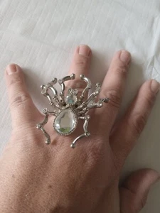 One Size Adjustable Spider Ring, Sparkly - Picture 1 of 10