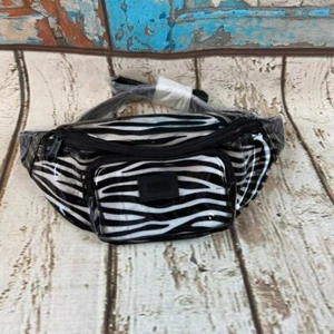 VS PINK Zebra Stripe Fanny Pack - Picture 1 of 2