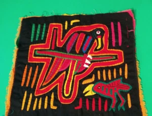 Arte de tela de pueblo kuna panama cosida a mano pájaros Mola - Imagen 1 de 6