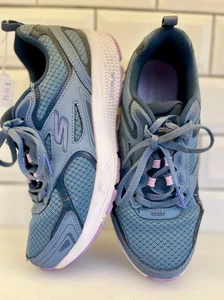 Skechers Womens D'Lites Me Time Memory Foam Sneakers 11936 Gray Size 7 Shoes - Picture 1 of 5