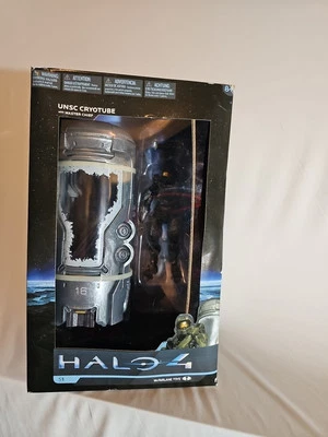 Halo 4 UNSC Cryotube With Master Chief - Image 1 of 4