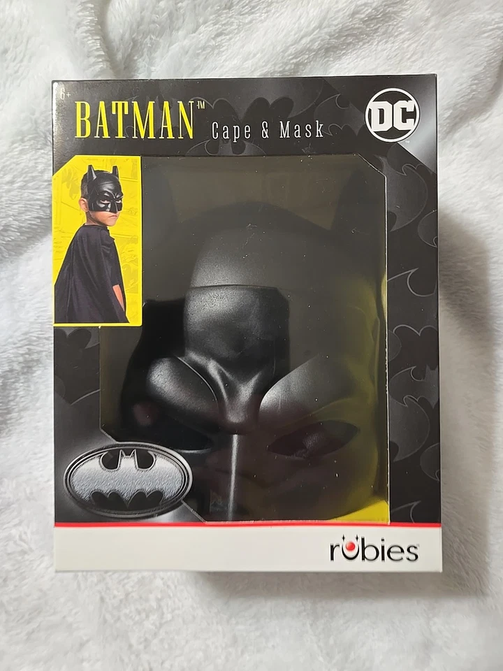 BATMAN DC Cape & Mask Rubies For 6 Small Sized