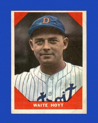 1960 Fleer Set-Break # 69 Waite Hoyt EX-EXMINT *GMCARDS* - Image 1 of 2