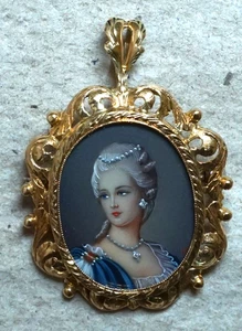 18K Gold Italy Hand Painted Victorian Cameo with Diamonds &Pearls Pendant Brooch - Picture 1 of 9