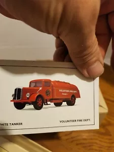 CORGI CLASSICS 98452 WHITE TANKER VOLUNTEER FIRE DEPT NIB! - Picture 1 of 8