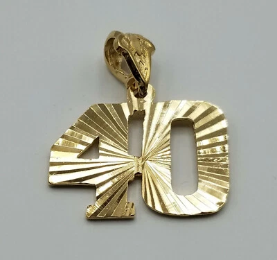 Colgante con número de oro talla diamante más grande 24k GP Jersey números 26-50 Foto 1 de 4