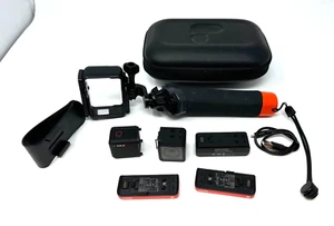 Fotocamera digitale 360 INSTA360 ONE R con accessori - Foto 1 di 8