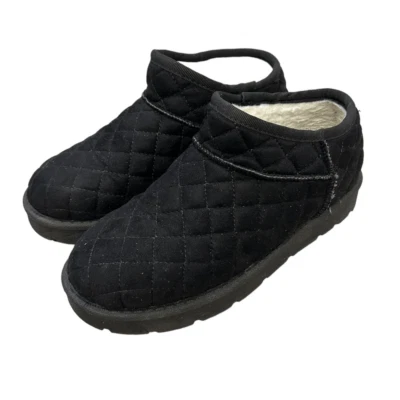 Journee Collection Black Tazara Quilted Booties Boots, Size 6.5 Women’s - Image 1 of 4