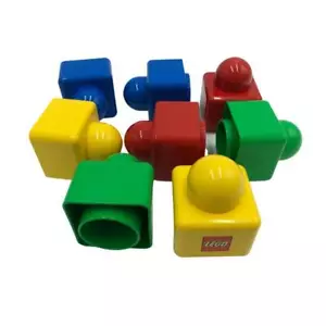 LEGO Primo Baby Duplo Explore - 8 mattoncini con bottoni giallo blu verde rosso NUOVO - Foto 1 di 1