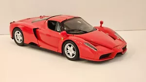 Hot Wheels 2002 Rosso Enzo Ferrari, Modellino pressofuso 1:18 - Foto 1 di 12