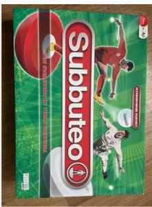 subbuteo spares ** 5 white players ** excellent condition - Picture 1 of 2