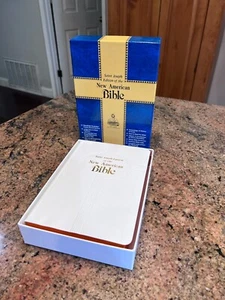 New American Bible St. Joseph Edition  cover 1992 NEW IN BOX - Picture 1 of 9