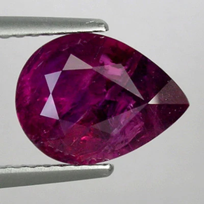 2.92 ct  DAZZLING  DULL LUSTER   RARE   NATURAL MOZAMBIQUE RUBY  Pear Cut - Image 1 of 2