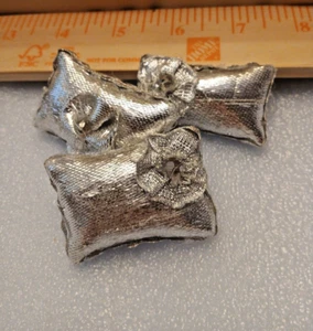 3 Cushions/Shams/Pillows  for 1:12 Scale Dollhouse - 2" x 1.5"- New  OOK - Picture 1 of 4