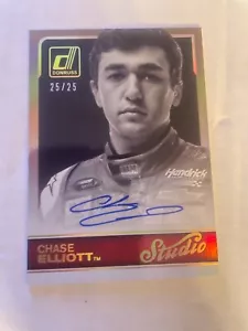2017 Donruss Chase Elliott Studio Signatures Holo Gold #4 SP #25/25 Hot!!! - Picture 1 of 2