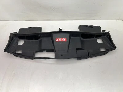 Cubierta superior del ventilador del radiador delantero Mercedes W212 E350 2010-2013 OEM Foto 1 de 4