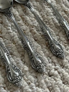 Rogers Co Stainless Flatware Korea 50 pc Set Service For 8 Unknown Pattern - Picture 1 of 7