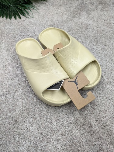 Jordan Post Slide Uomo 11 Tan Team Oro EVA Sandalo Slip On Scarpa Recupero NUOVO NUOVO CON ETICHETTE