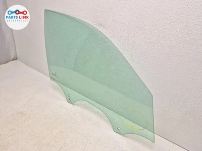 BMW X3 M50 2025-26 puerta delantera derecha ventana de vidrio panel lateral del pasajero G45 OEM Foto 1 de 4