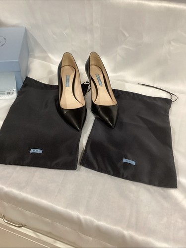 PRADA ハイヒール CALZATURE VERNICE NERO 35.5 PRADA Calzature Donna Vernice Nero Black Patent Heels 42 Retail