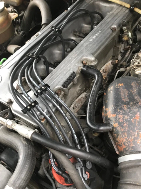 Mercedes SL300  24v Formula Power 10mm RACE PERFORMANCE HT Leads. - Image 1 of 1