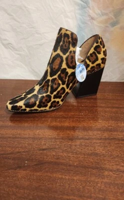 NUEVO Botín Occidental Antonio Melani Wadee Estampado Leopardo Tacón Bloque 6.5.  1 pie Foto 1 de 4
