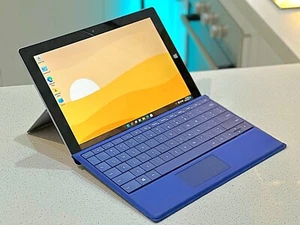 Microsoft Surface Touch Intel®Core™x7-z8700*128GB SSD*WINDOWS 11Pro+Keyboard* - Picture 1 of 9
