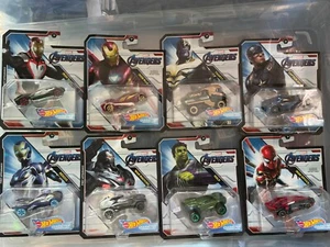 Hot Wheels Figuren Autos Marvel Sammlung Avengers Serie 48er Set - Bild 1 von 6