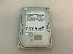 Hard disk HDT721032SLA360 Hitachi Deskstar 7K1000.B 320GB 7200RPM SATA 3Gbps 16M - Foto 1 di 1