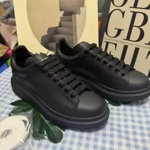Alexander McQueen pure black men's black leather tail casual shoes - Picture 1 of 5