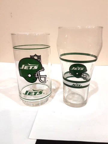 LOT OF 2 VINTAGE NEW YORK JETS NFL FOOTBALL MOBIL & COCA COLA DRINKING GLASSES Cover