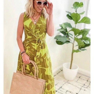 Vestido Cabi Corbata Frontal Malla Tropical En Capas 5953 Mediano Foto 1 de 4