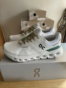 NUEVO EN CAJA On Cloud Cloudrunner 2 Para Hombres en Sin Teñir Blanco Verde Zapatos para Correr Talla 11 - Imagen 1 de 7