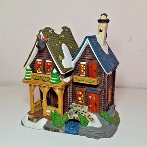 Santa's Workbench Christmas Village "Snowy Vale Ski Lodge", 2000 - Picture 1 of 17